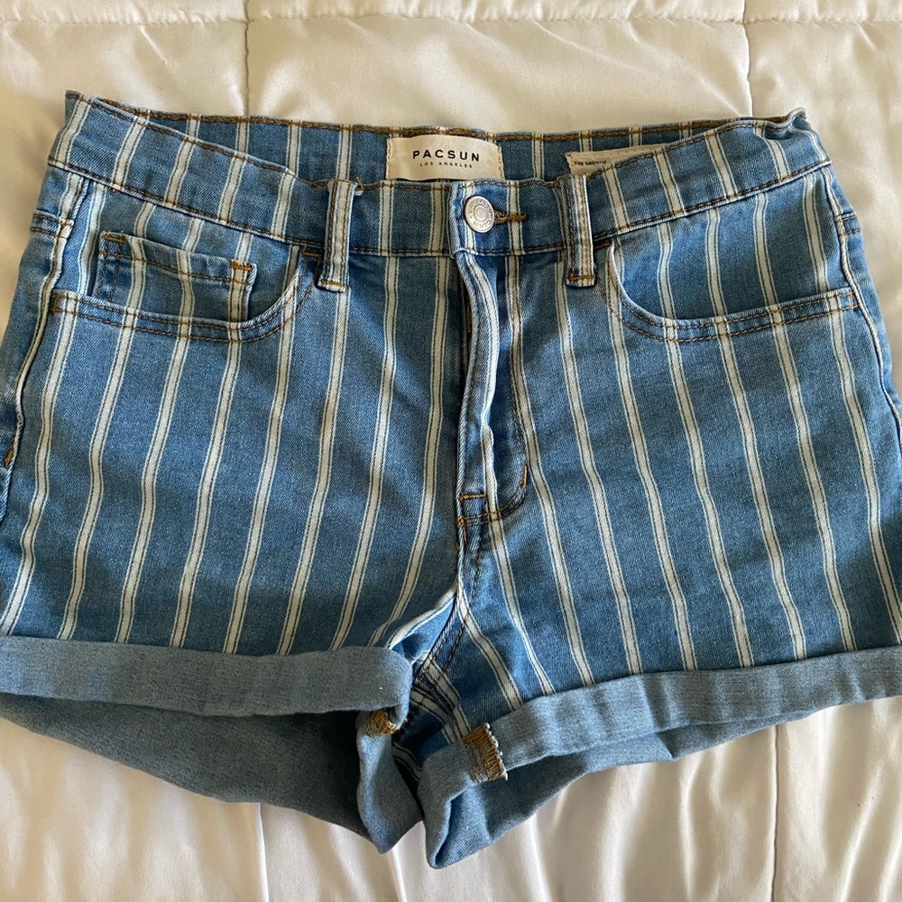 pacsun striped shorts